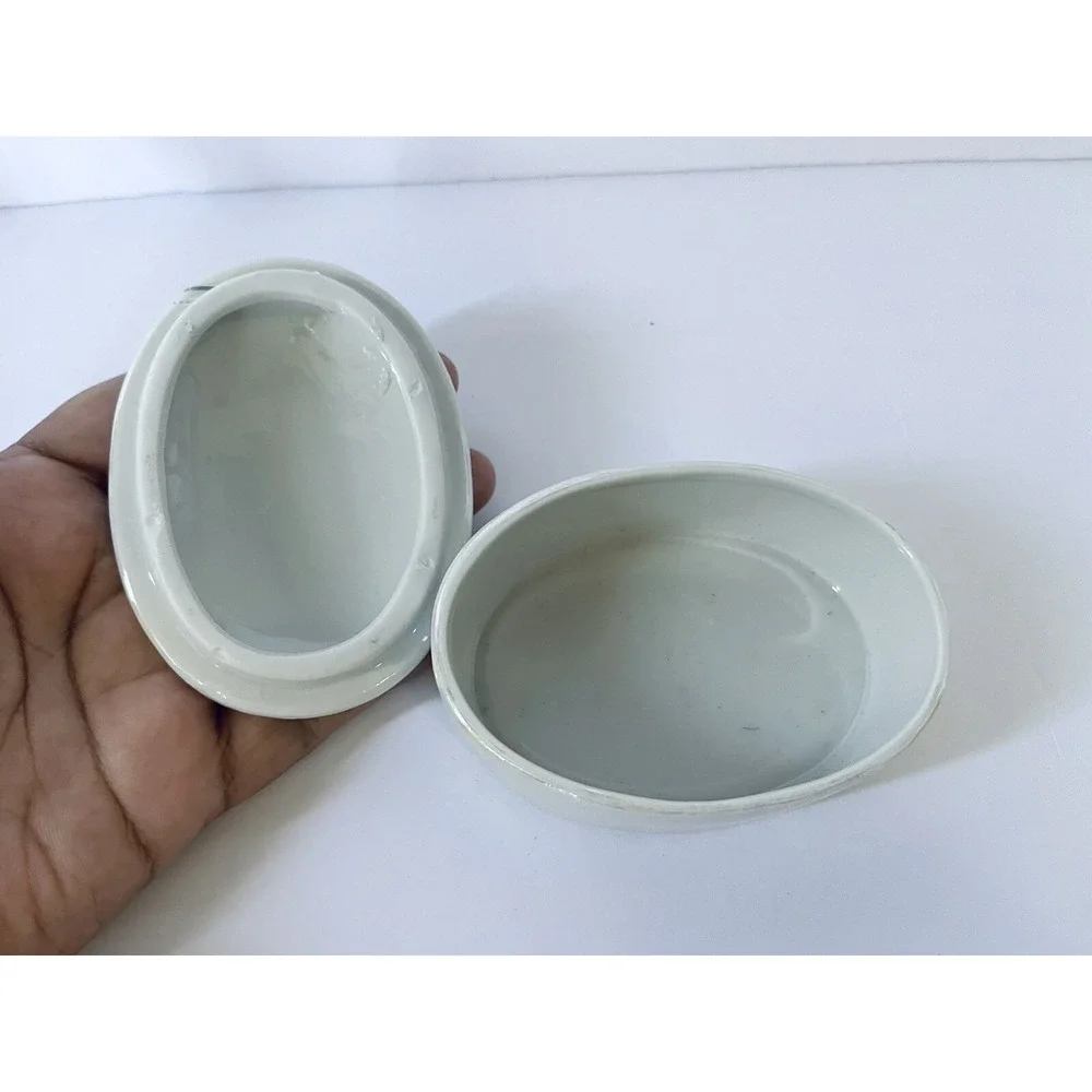 Vintage Porcelain White Floral‎ Trinket Jewelry Box Holder